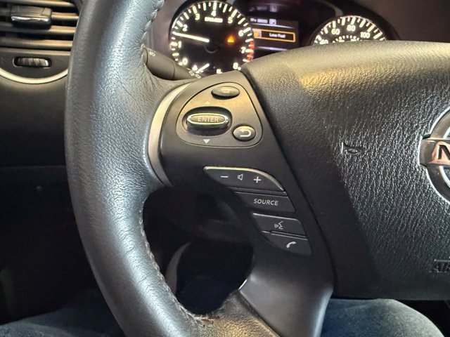 Nissan Pathfinder photo 18