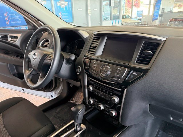 Nissan Pathfinder photo 28