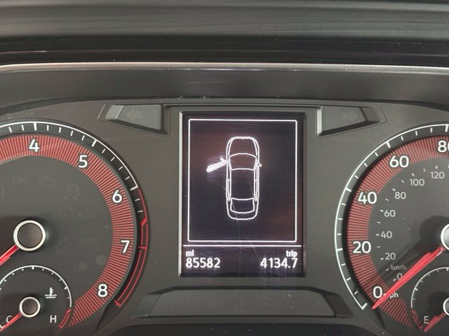 Volkswagen Jetta photo 13