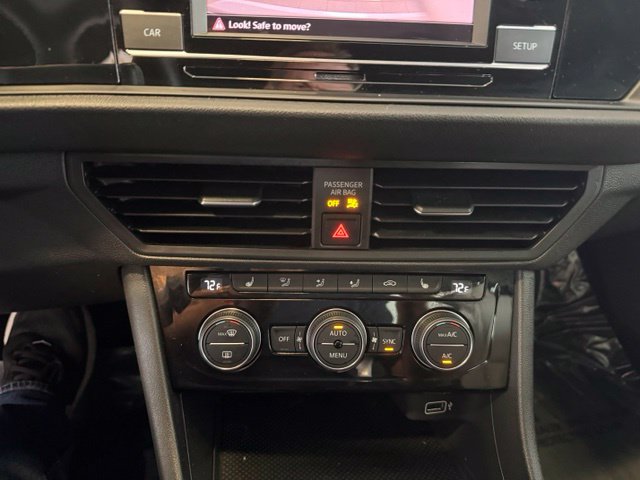 Volkswagen Jetta photo 16