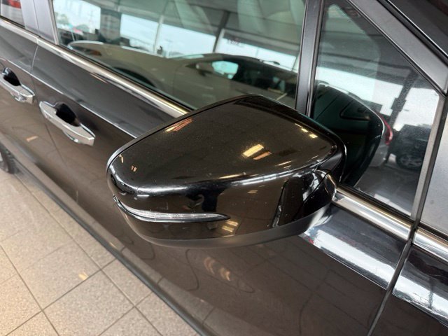 Honda Odyssey photo 12