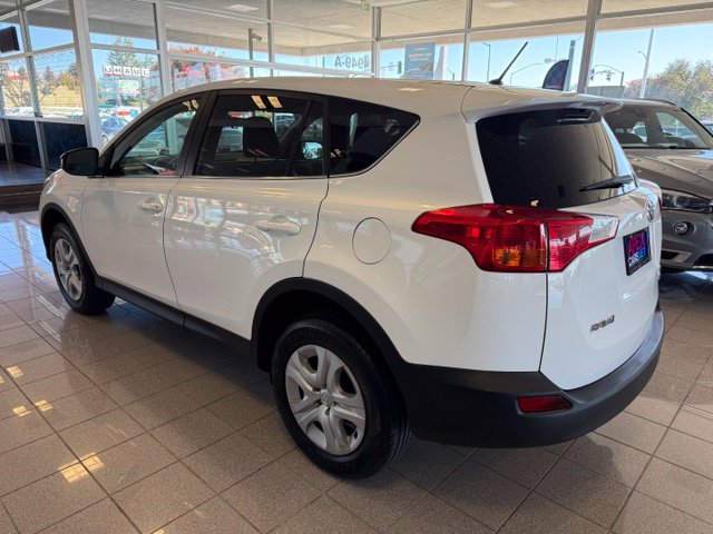 Toyota RAV4 photo 6