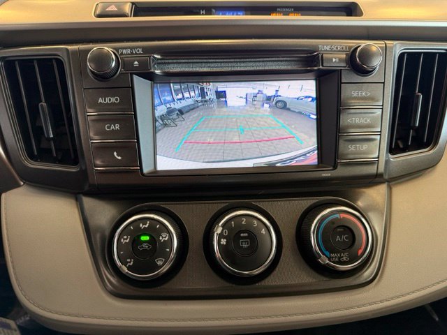 Toyota RAV4 photo 15