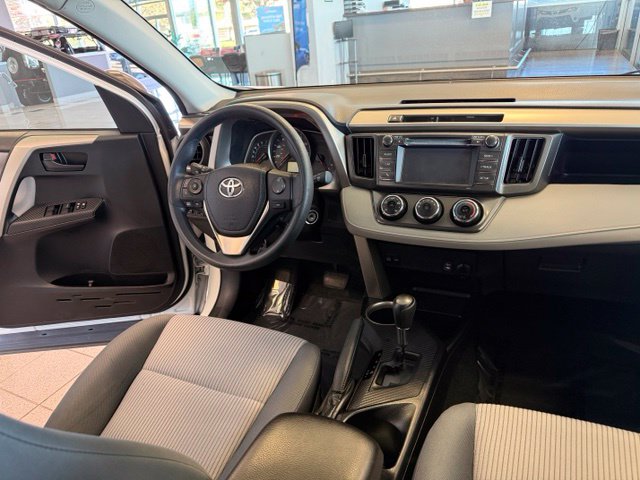 Toyota RAV4 photo 24