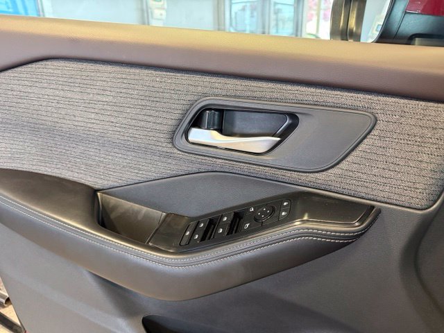 Nissan Rogue photo 21