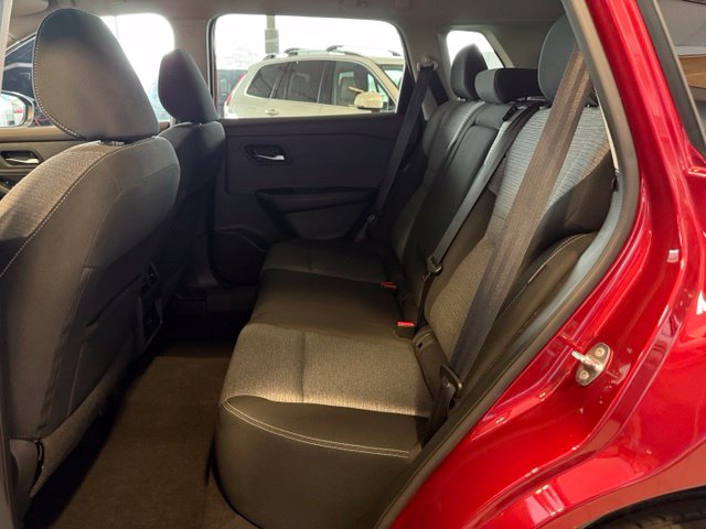 Nissan Rogue photo 23