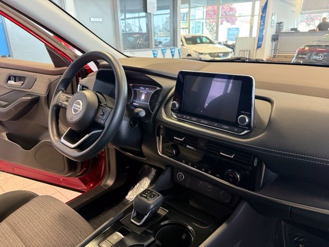 Nissan Rogue photo 30