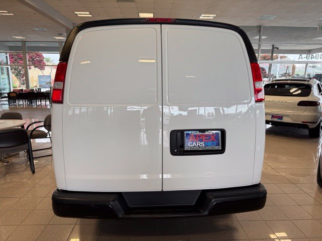 Chevrolet Express photo 4