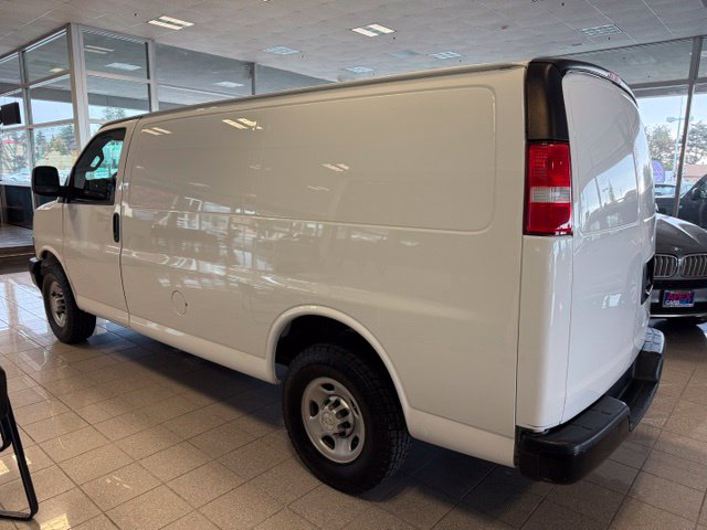 Chevrolet Express photo 5