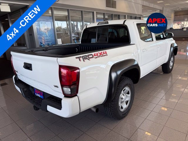 Toyota Tacoma photo 4