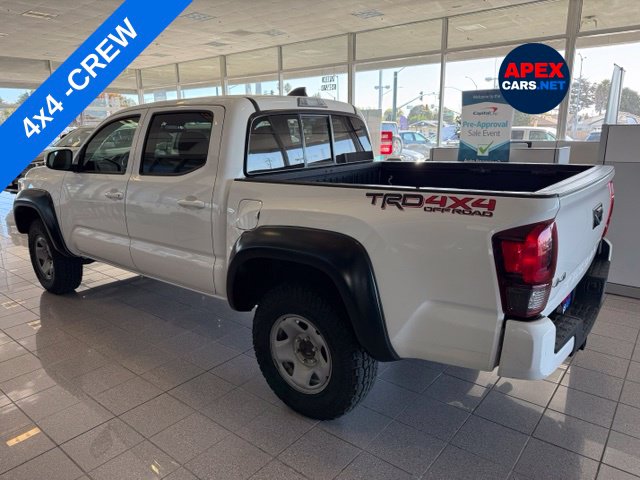 Toyota Tacoma photo 7