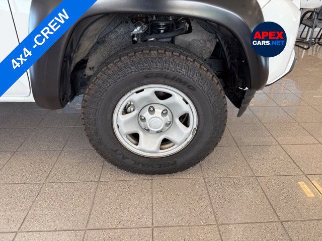 Toyota Tacoma photo 12