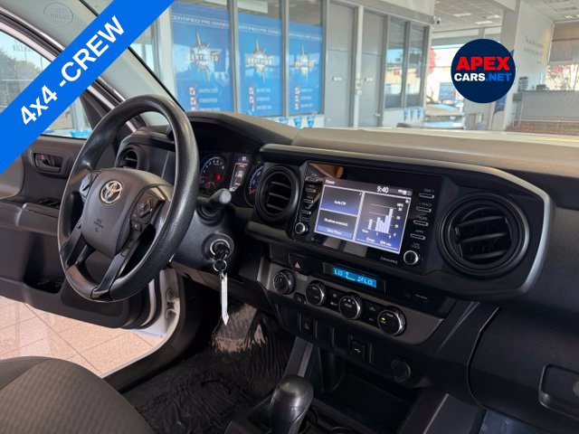 Toyota Tacoma photo 29