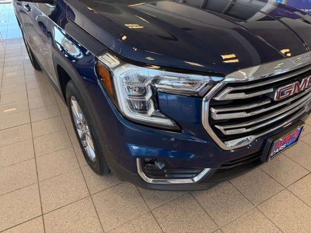 GMC Terrain photo 9