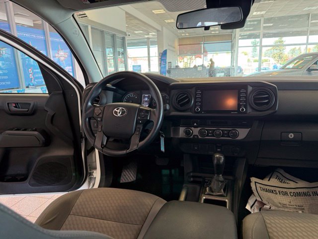 Toyota Tacoma photo 26