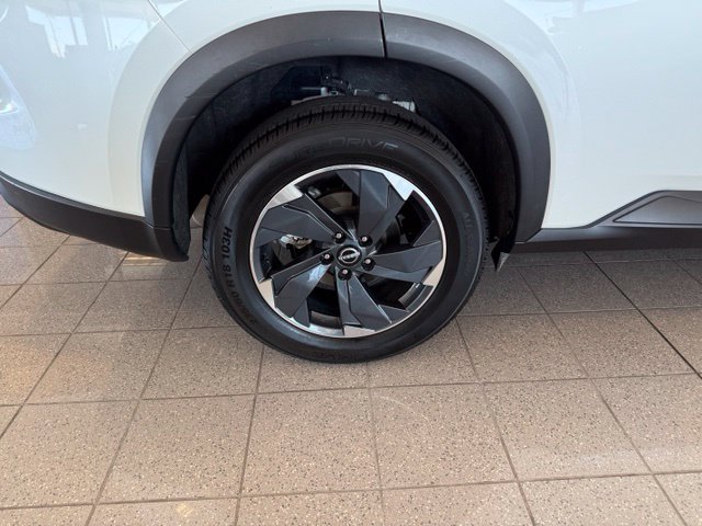 Nissan Rogue photo 11