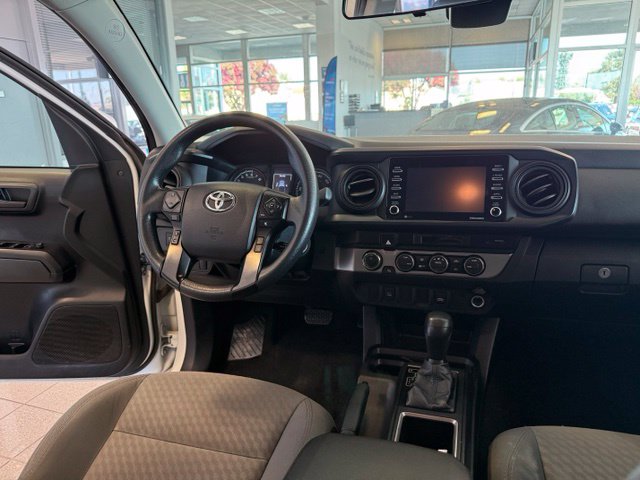 Toyota Tacoma photo 27