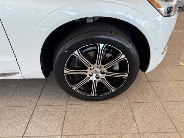 Volvo XC60 photo 11