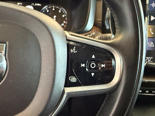 Volvo XC60 photo 17
