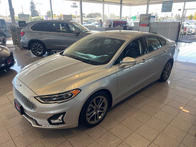 Ford Fusion photo 3