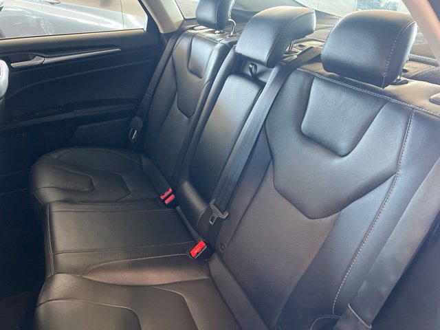 Ford Fusion photo 5