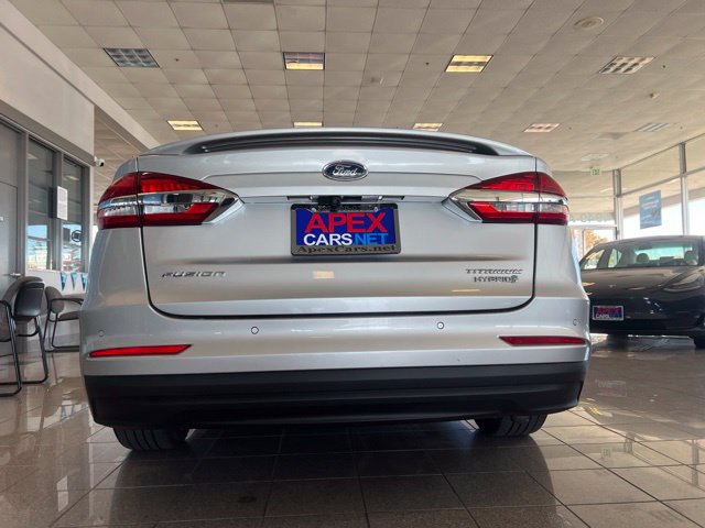 Ford Fusion photo 13