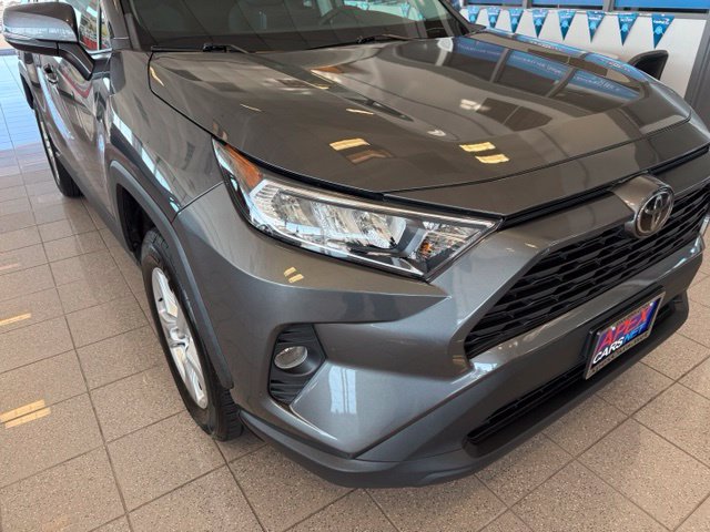 Toyota RAV4 photo 9