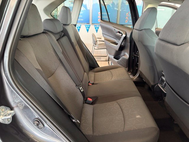 Toyota RAV4 photo 24