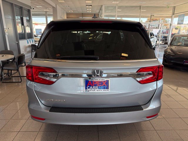 Honda Odyssey photo 5