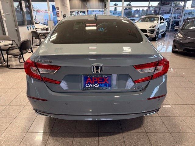 Honda Accord photo 5