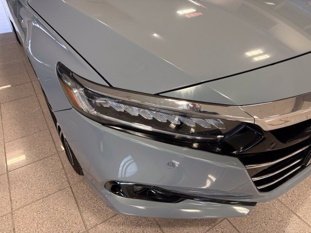 Honda Accord photo 10