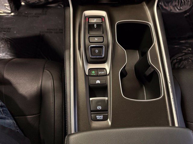 Honda Accord photo 17