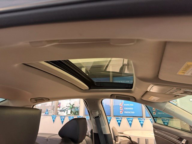 Honda Accord photo 29