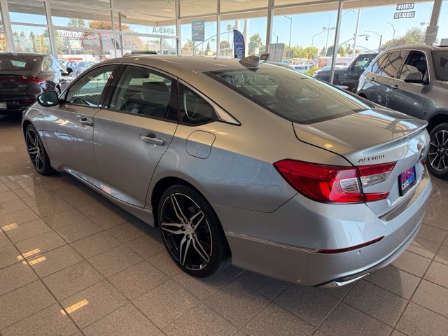 Honda Accord photo 6