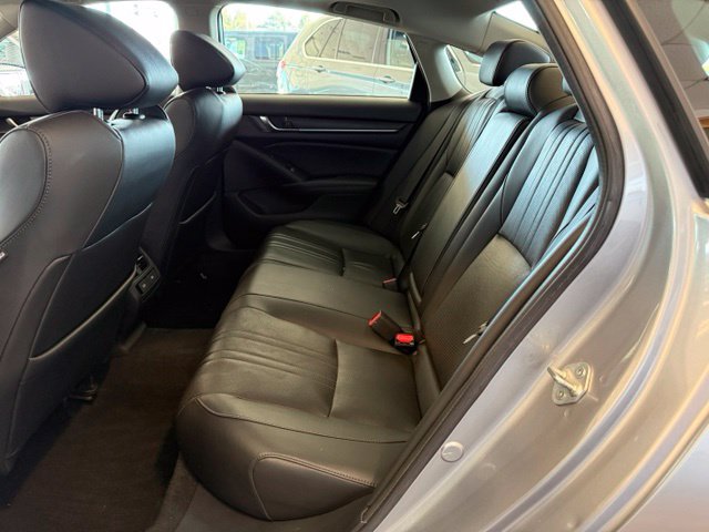 Honda Accord photo 23
