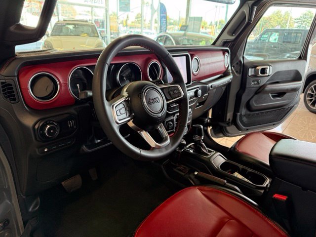 Jeep Wrangler photo 2