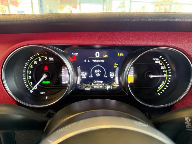 Jeep Wrangler photo 14