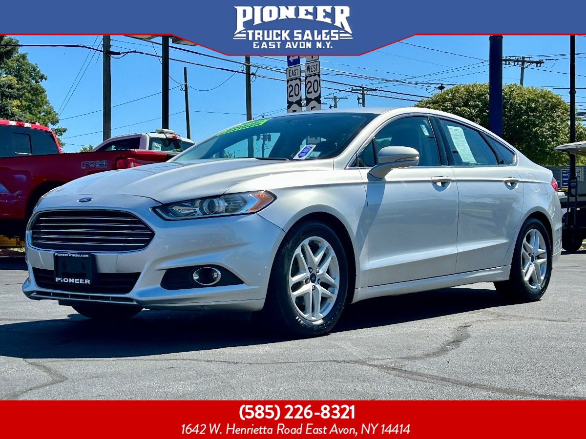 2016 Ford Fusion SE