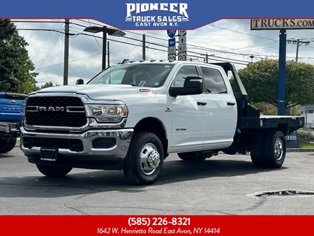 2024 Ram 3500 Chassis Cab SLT CUMMINS DIESEL AISIN 4.10 FLATBED MAX TOW