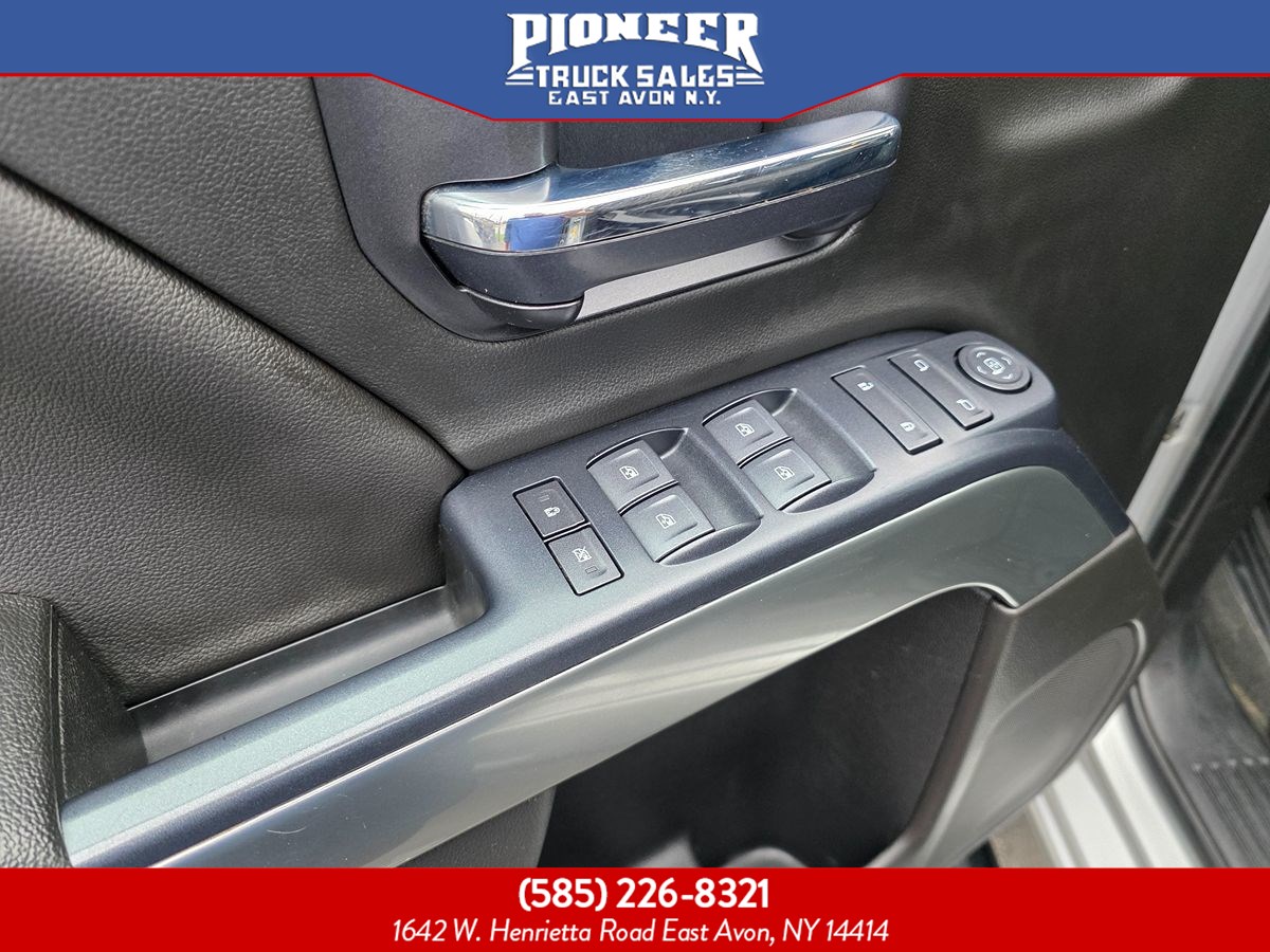 2019 Chevrolet Silverado 1500 LT photo 12