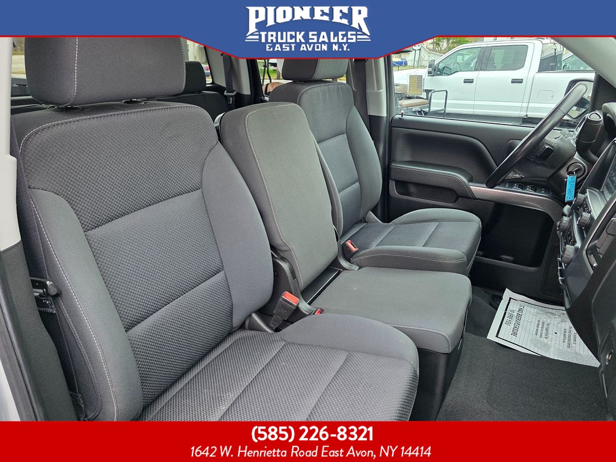 2019 Chevrolet Silverado 1500 LT photo 23