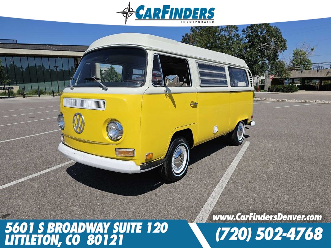 1971 Volkswagen Camper Bus 