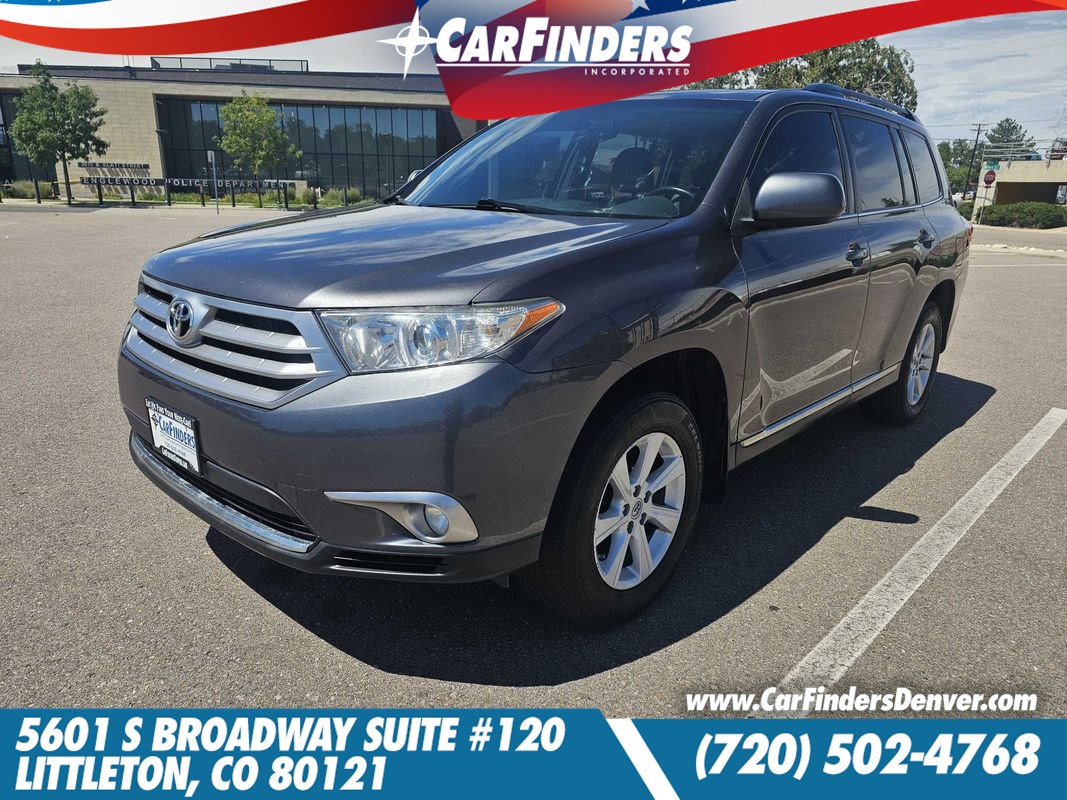 2012 Toyota Highlander SE