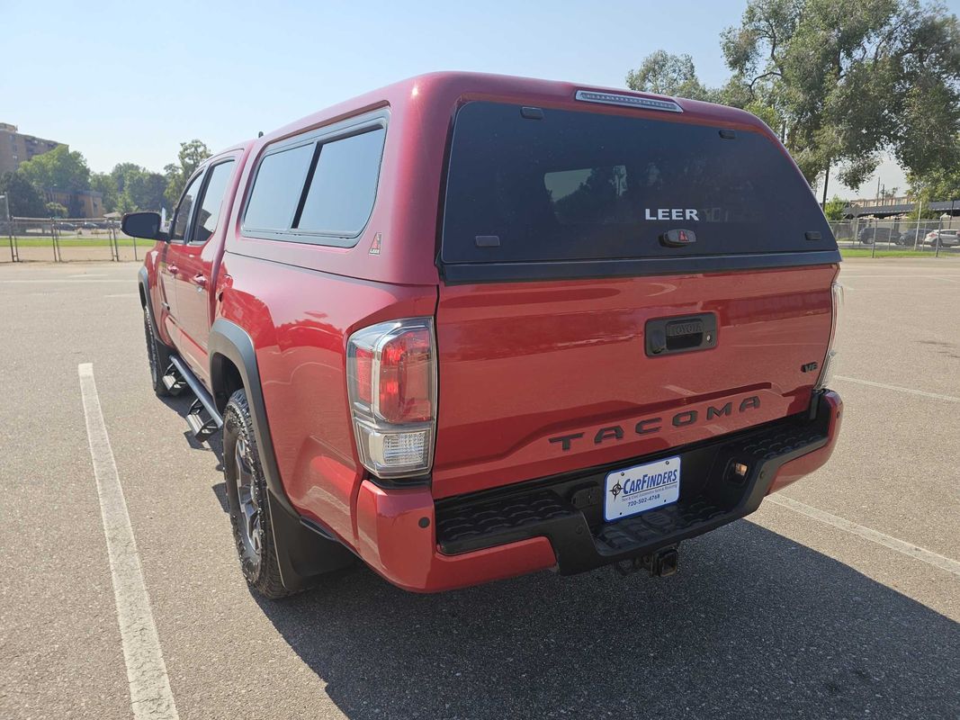 2020 Toyota Tacoma TRD photo 2