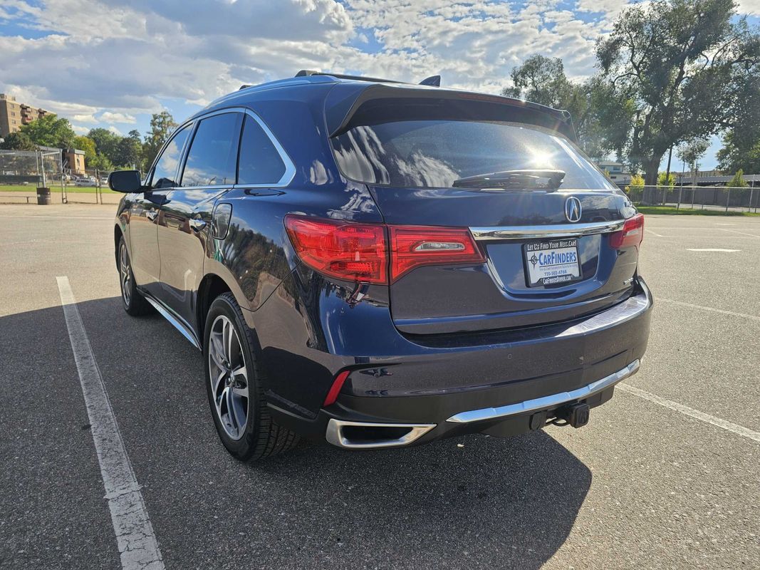 2017 Acura MDX SH-AWD Advance photo 3