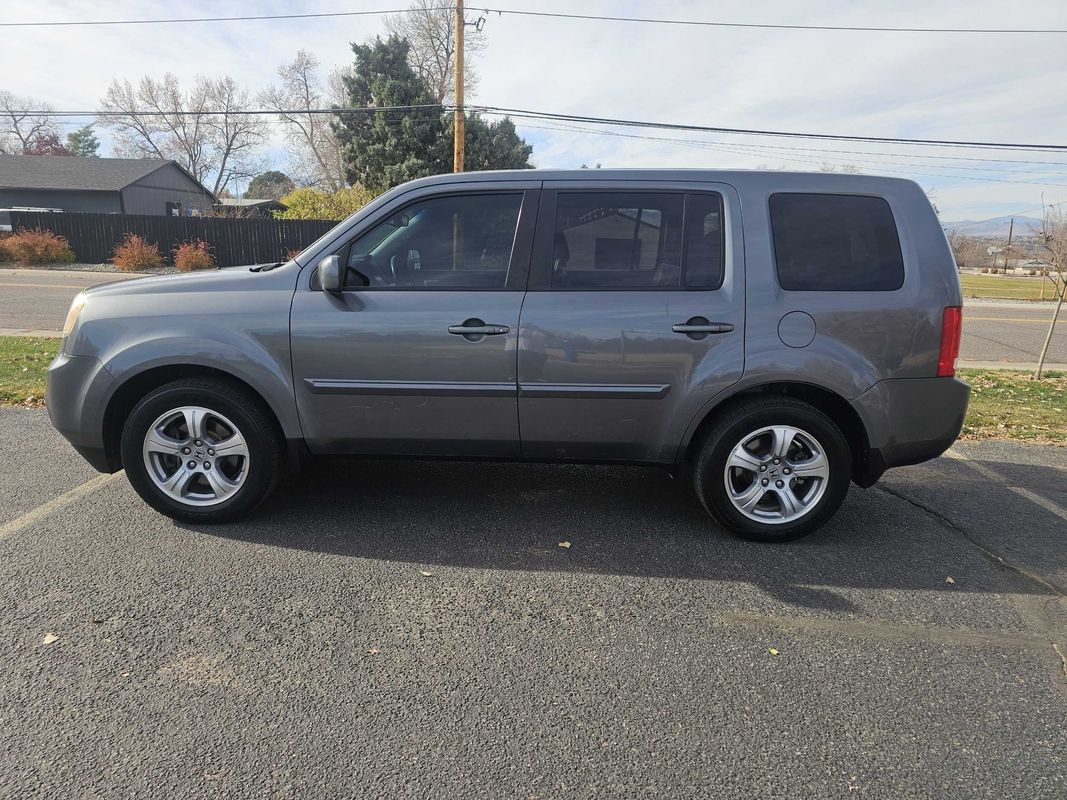2013 Honda Pilot EX-L photo 2