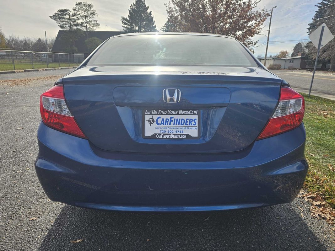 2012 Honda Civic LX photo 4