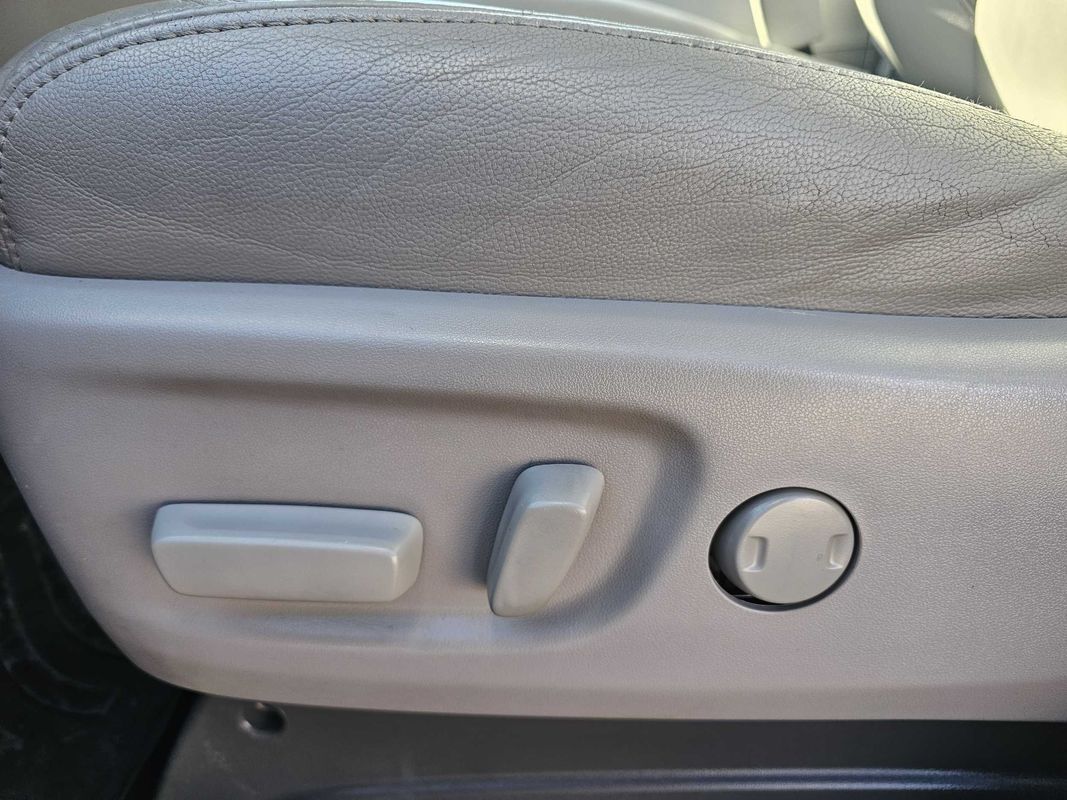 2018 Toyota Sienna XLE - Photo 12