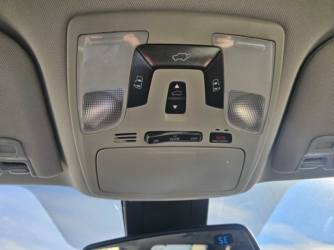 2018 Toyota Sienna XLE - Photo 21