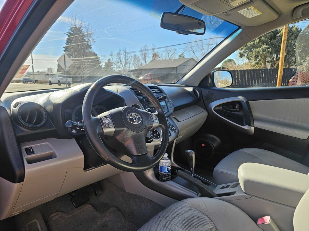 2008 Toyota RAV4 Limited - Photo 10